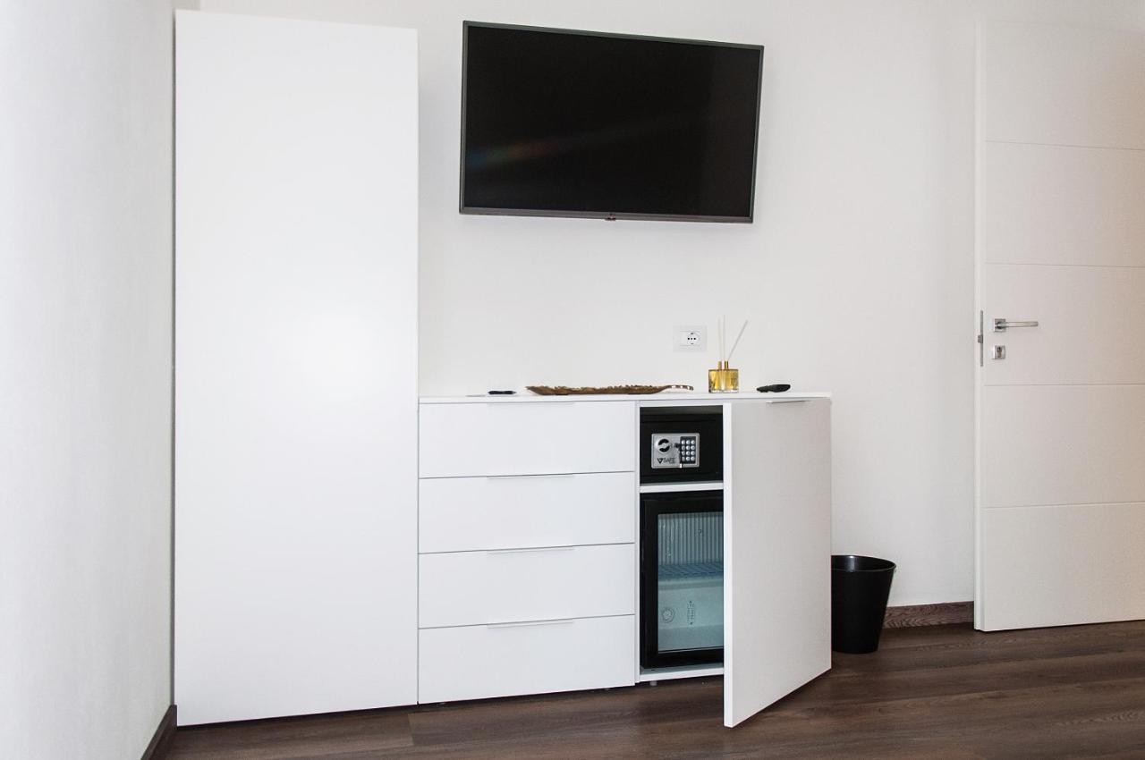 Homy Bnb Empoli Exterior photo